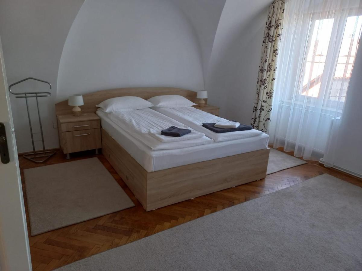 Enjoy Apartment Sibiu Exterior photo